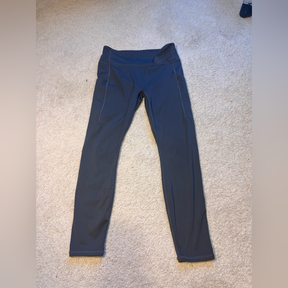 Fabletics Gray Leggings with Streamlined Fit and Comfort